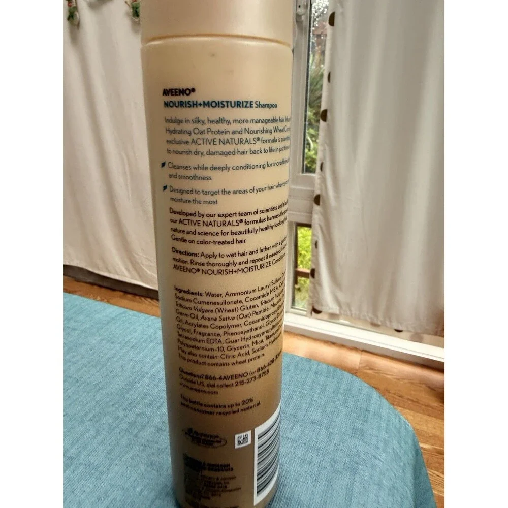 Aveeno Active Naturals Shampoo Nourish + Moisturize 10.5 OZ Wheat Oat Dry Hair